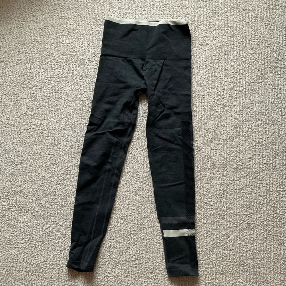 Splits59 High Waisted Detailed Leggings